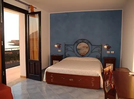 Torre Salina Макари